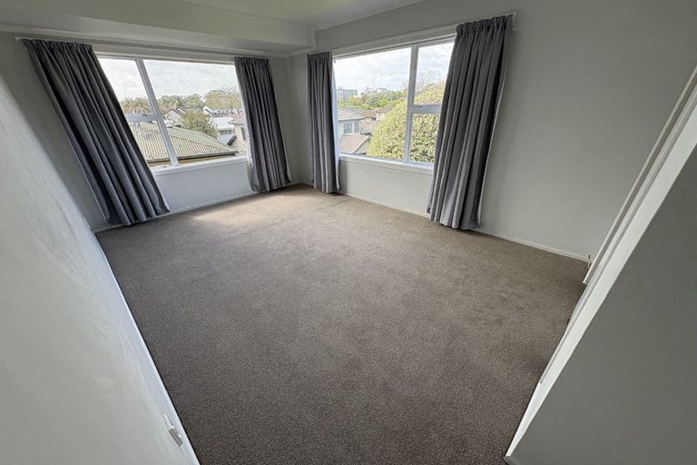 Photo of property in 61 Saint Andrews Terrace, St Andrews, Hamilton, 3200