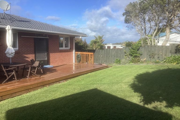 Photo of property in 2a Sycamore Drive, Sunnynook, Auckland, 0620
