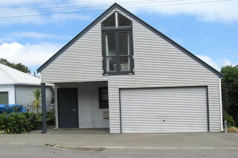 Photo of property in 3 Exeter Street, Lyttelton, 8082