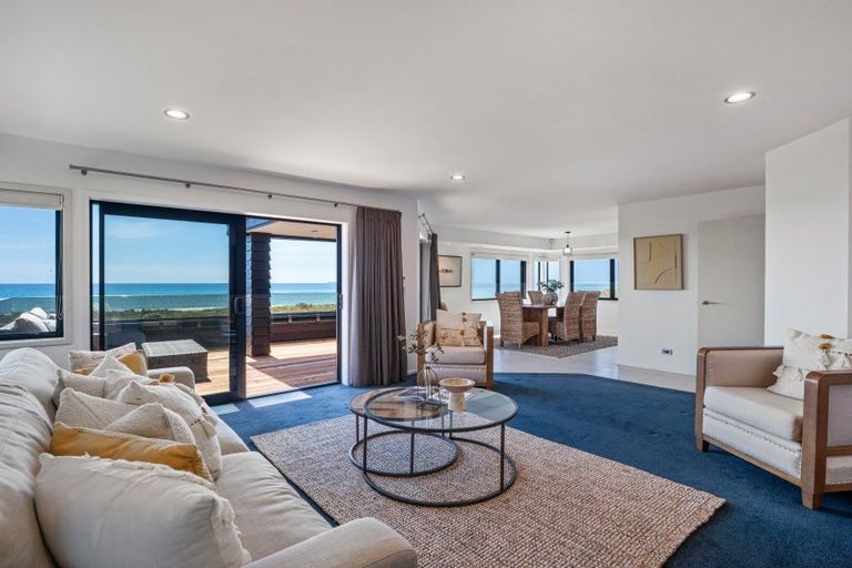 Photo of property in 32a Sunbrae Grove, Mount Maunganui, 3116