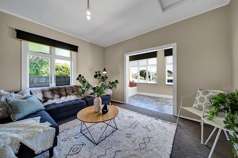 Photo of property in 1/68 Woodleigh Street, Frankleigh Park, New Plymouth, 4310