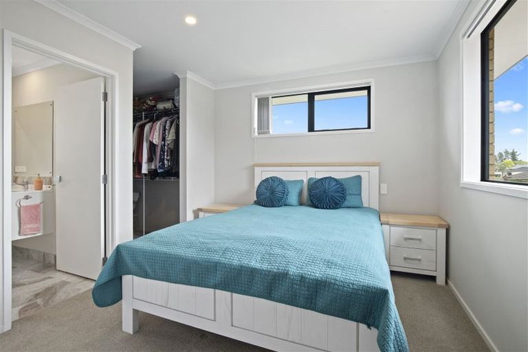 Photo of property in 36 Raithburn Terrace, Pokeno, 2402