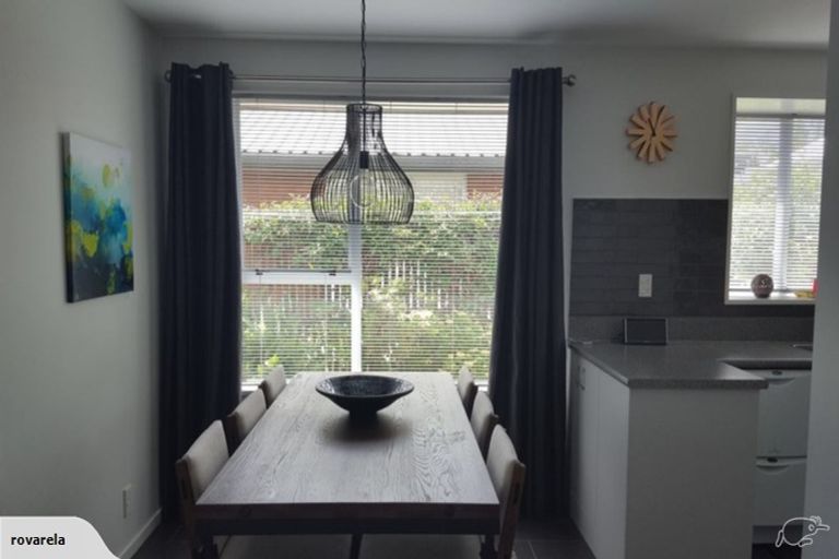 Photo of property in 2/141 Clarence Street, Riccarton, Christchurch, 8011