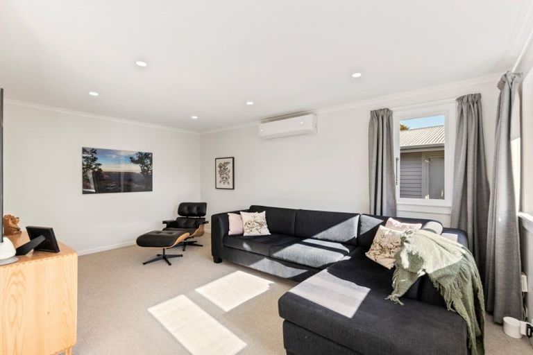 Photo of property in 46 Doralto Road, Frankleigh Park, New Plymouth, 4310