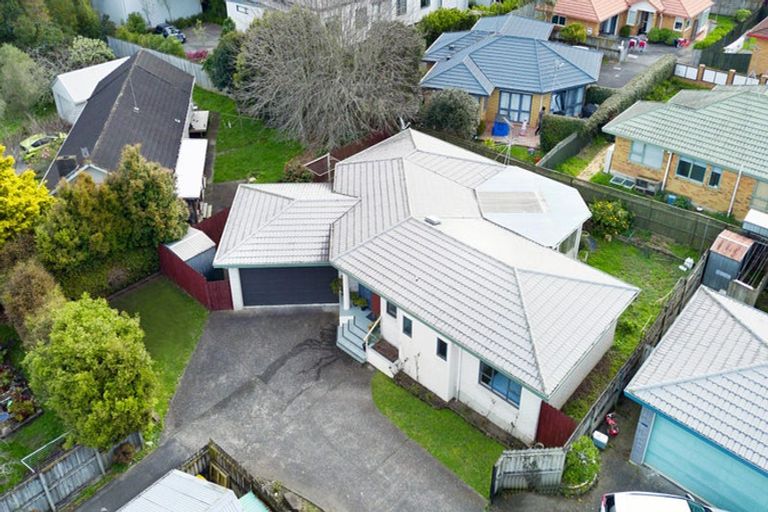 Photo of property in 12 Palmer Avenue, Glen Eden, Auckland, 0602