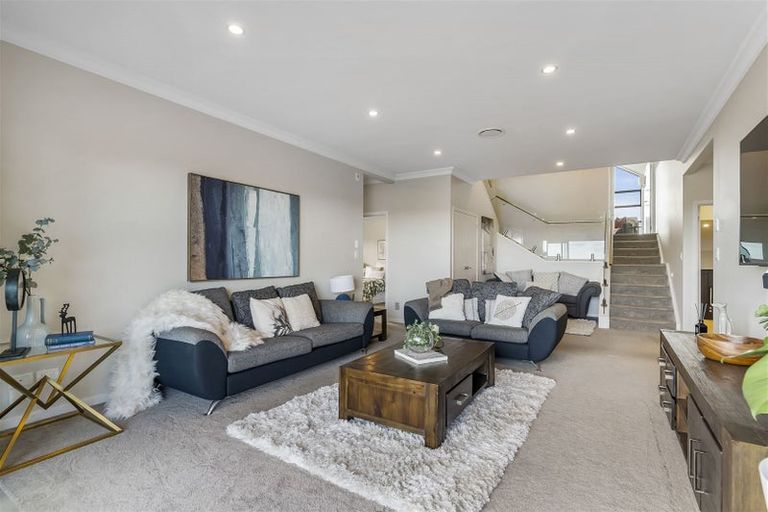 Photo of property in 719 Redoubt Road, Flat Bush, Auckland, 2019