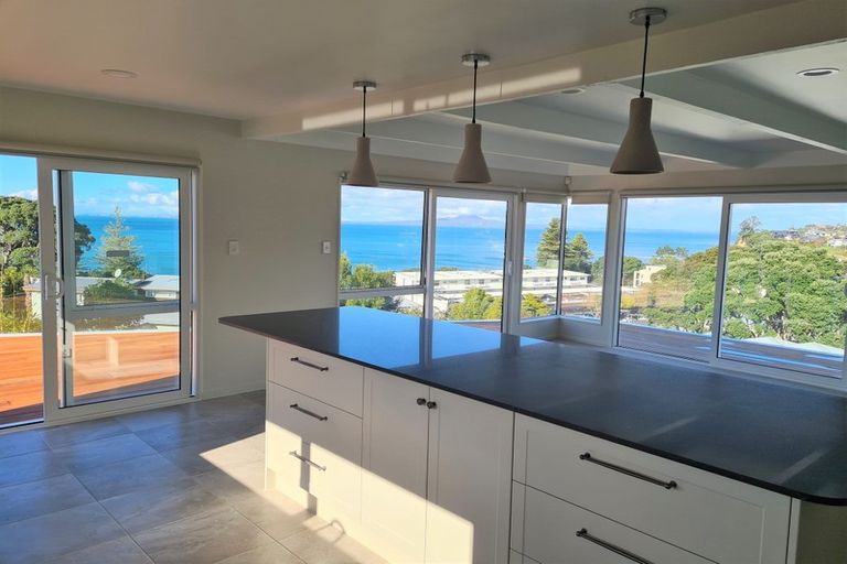 Photo of property in 1/29 Bayview Road, Browns Bay, Auckland, 0630