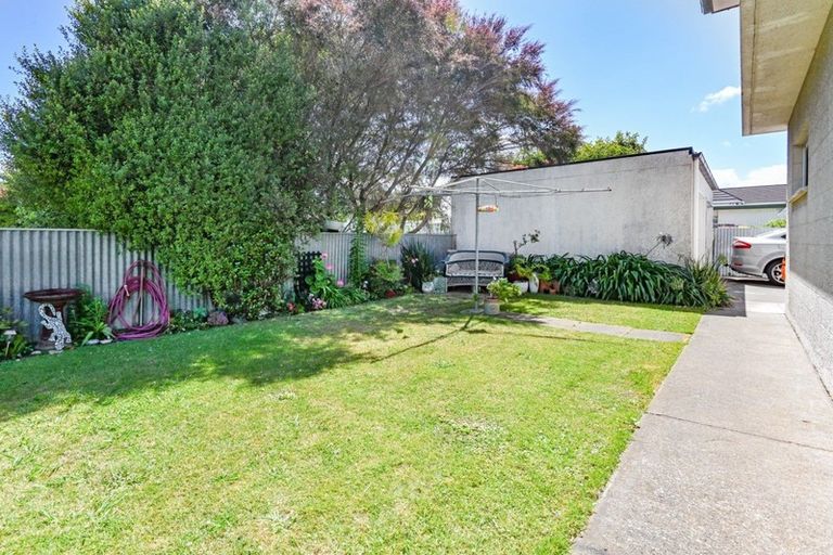 Photo of property in 6/705 Queen Street East, Parkvale, Hastings, 4122