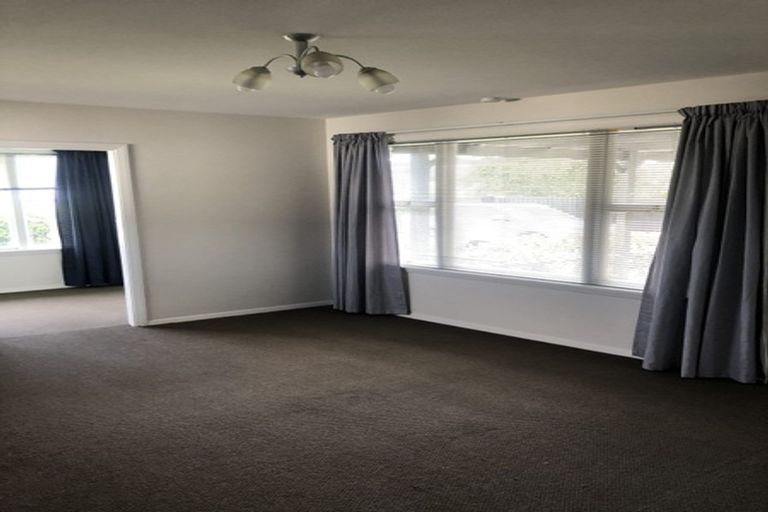 Photo of property in 10a Epsom Road, Sockburn, Christchurch, 8042