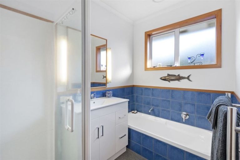 Photo of property in 107 Tomes Road, St Albans, Christchurch, 8052