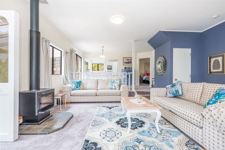 Photo of property in 18 Heath Grove, Waiwhetu, Lower Hutt, 5010