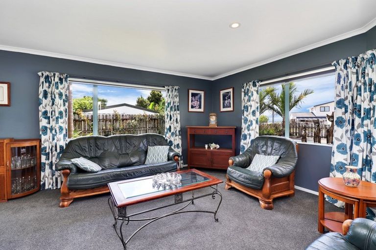 Photo of property in 241 Tanners Point Road, Tanners Point, Katikati, 3177