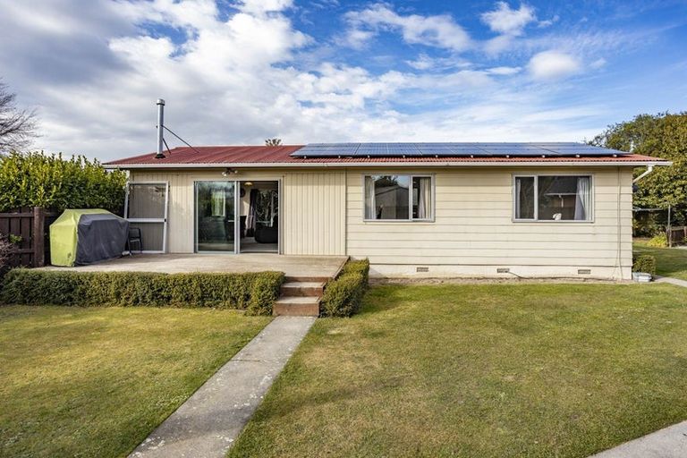 Photo of property in 11 Coleman Place, Darfield, 7510