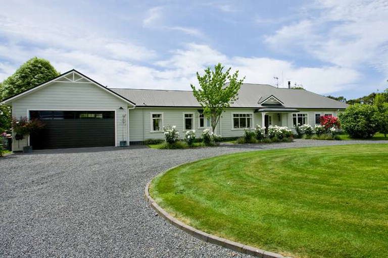 Photo of property in 122 Otakiri Road, Edgecumbe, Whakatane, 3192