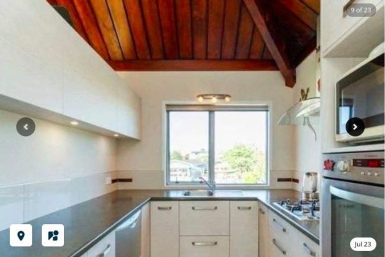 Photo of property in 95 Wikiriwhi Crescent, Awapuni, Palmerston North, 4412