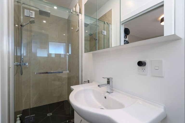 Photo of property in 120 Waimea Road, Nelson South, Nelson, 7010