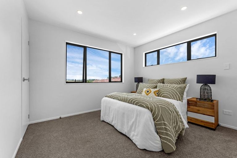 Photo of property in 9 Greenbrier Street, Westgate, 0814