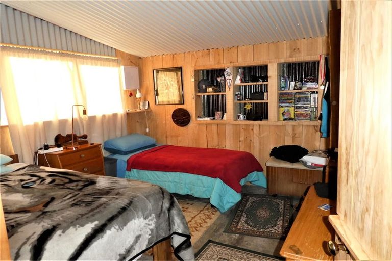 Photo of property in 102 Boons Valley Road, Waikawa, Picton, 7220