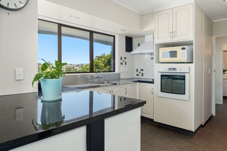 Photo of property in 247 Bellevue Road, Bellevue, Tauranga, 3110