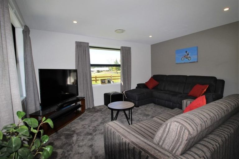 Photo of property in 22 Brooke Place, Alexandra, 9320