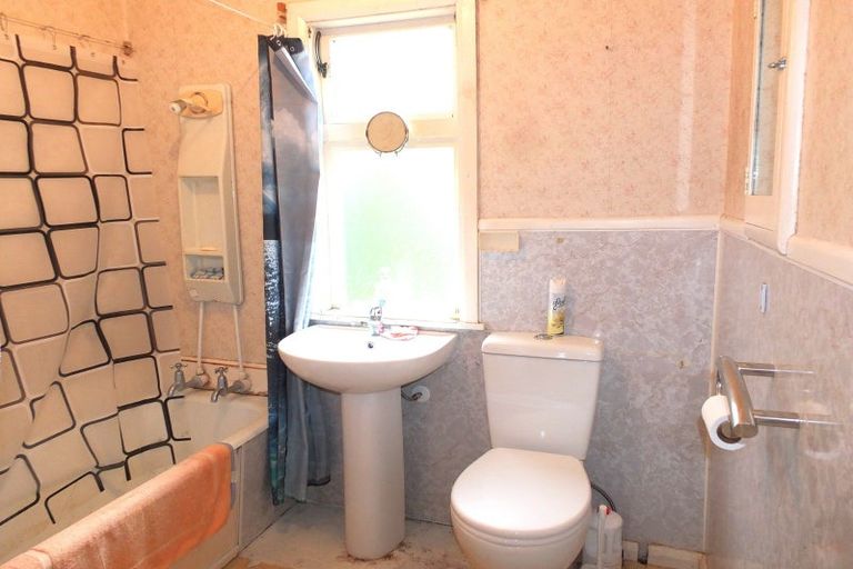 Photo of property in 68 Stout Street, Shannon, 4821