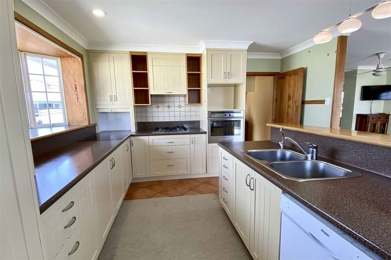 Photo of property in 161 Harvey Street, Grasmere, Invercargill, 9810