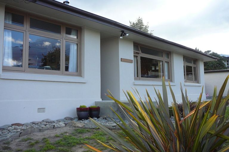 Photo of property in 17 Alton Street, Omakau, 9376