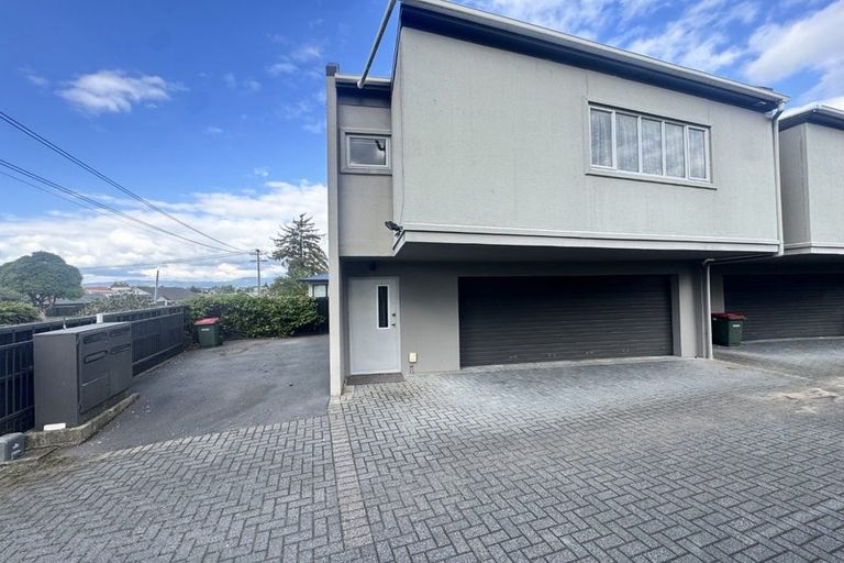 Photo of property in 15a York Street, Glenholme, Rotorua, 3010
