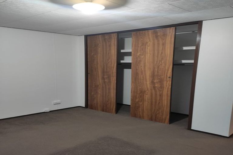 Photo of property in 1 Mona Vale, West Harbour, Auckland, 0618