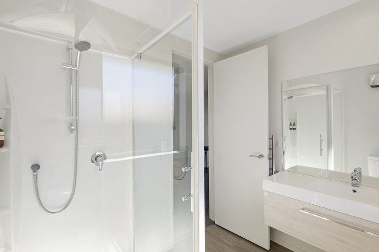 Photo of property in 76 Aviemore Drive, Marshland, Christchurch, 8083