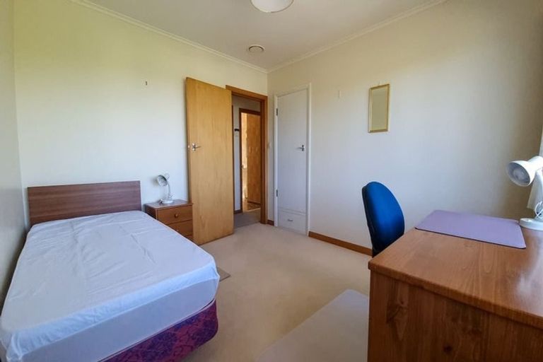 Photo of property in 1 Kohima Drive, Khandallah, Wellington, 6035