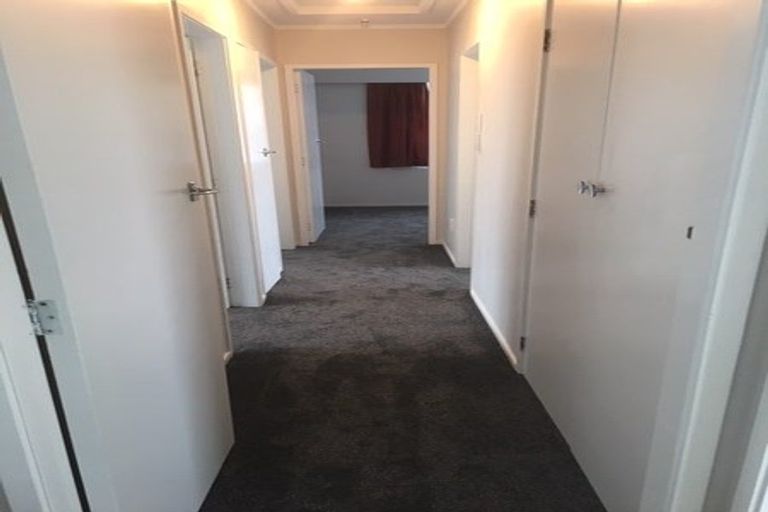 Photo of property in 6 Thackeray Place, Owhata, Rotorua, 3010