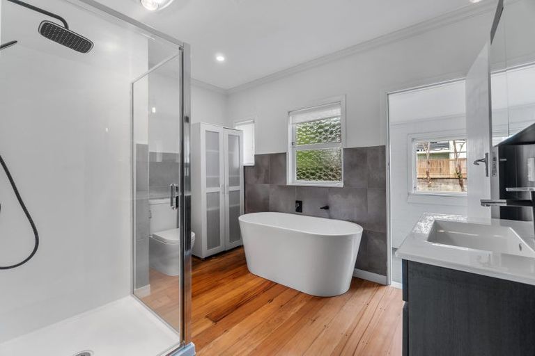 Photo of property in 215 River Road, Claudelands, Hamilton, 3214