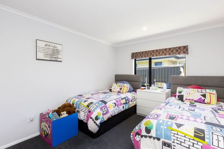 Photo of property in 17 Gilruth Road, Wallaceville, Upper Hutt, 5018