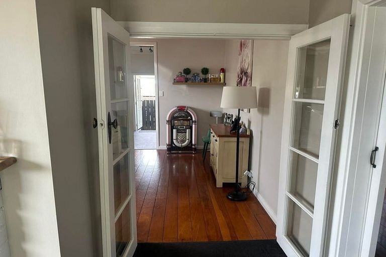 Photo of property in 74 Naples Street, Martinborough, 5711