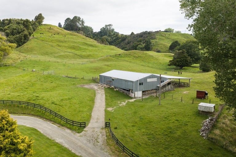 Photo of property in 29 Kuku Road, Pohangina, Ashhurst, 4884