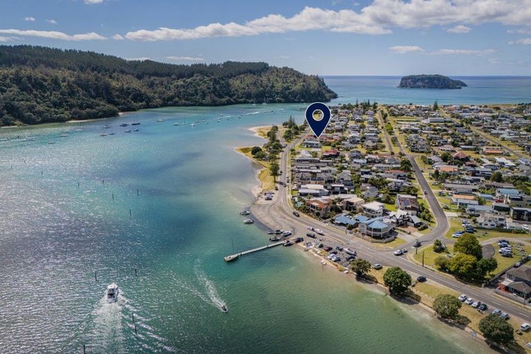 Photo of property in 403a Beach Road, Whangamata, 3620