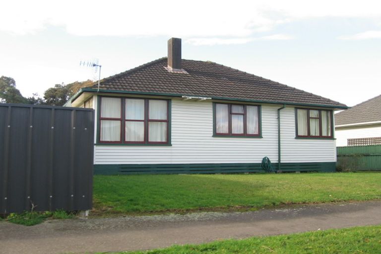 Photo of property in 77 Clyde Crescent, Roslyn, Palmerston North, 4414