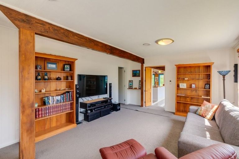 Photo of property in 124 Marine Drive, Diamond Harbour, Lyttelton, 8971