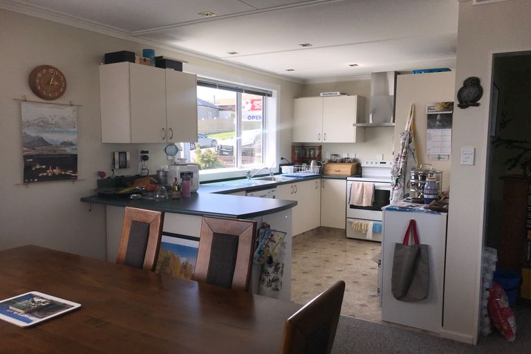 Photo of property in 138 Larnach Road, Waverley, Dunedin, 9013