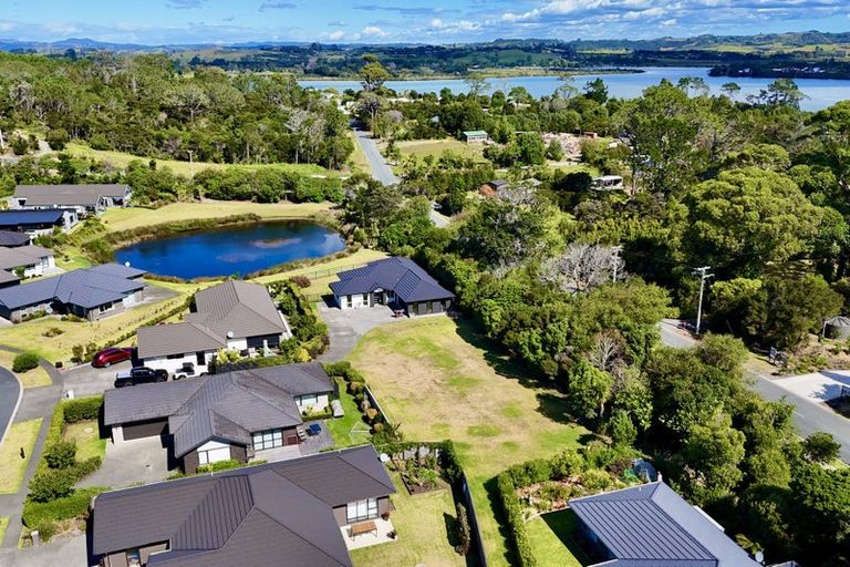 Photo of property in Park Rise, Mangawhai Heads, Mangawhai, 0505