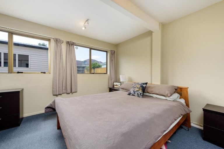 Photo of property in 4 Moorea Place, Mount Maunganui, 3116