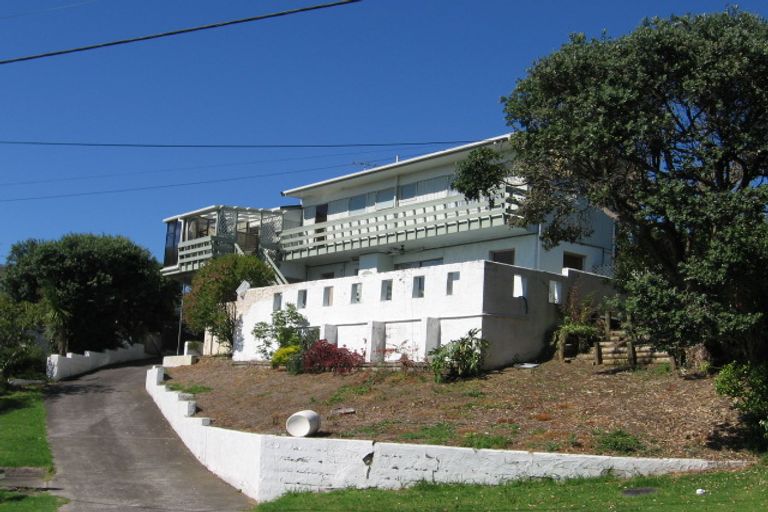 Photo of property in 2/22 Valley Road, Browns Bay, Auckland, 0630