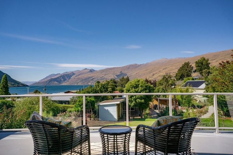 Photo of property in 77 Kent Street, Kingston, Athol, 9793