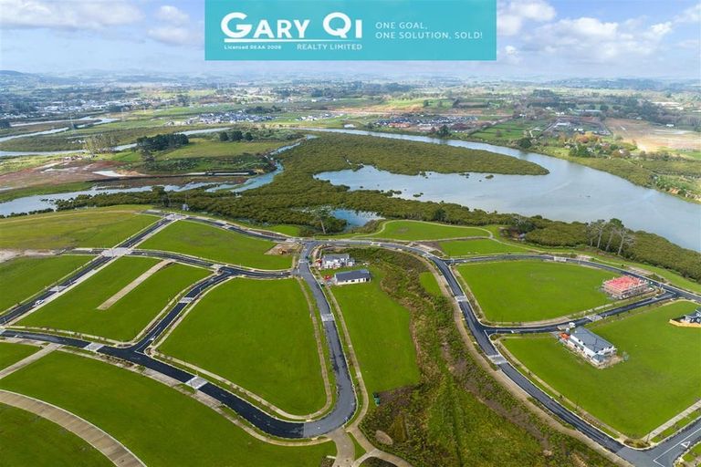 Photo of property in 240 Park Estate Road, Rosehill, Papakura, 2113