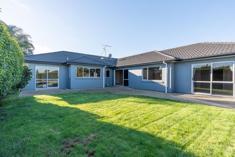 Photo of property in 10 Burgundy Court, Rototuna, Hamilton, 3210