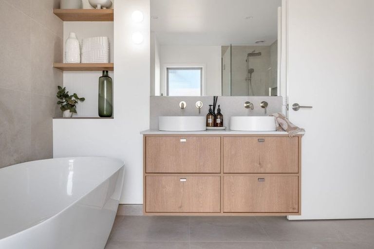 Photo of property in 3 Mcleod Mews, Rototuna, Hamilton, 3210