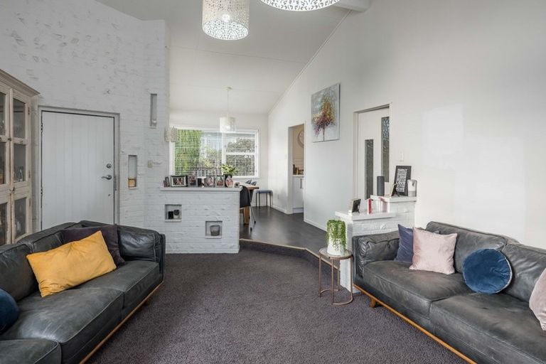 Photo of property in 74 Gray Avenue, Paraparaumu Beach, Paraparaumu, 5032