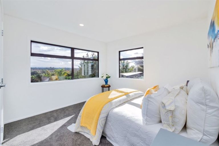 Photo of property in 107a Sturges Road, Henderson, Auckland, 0612