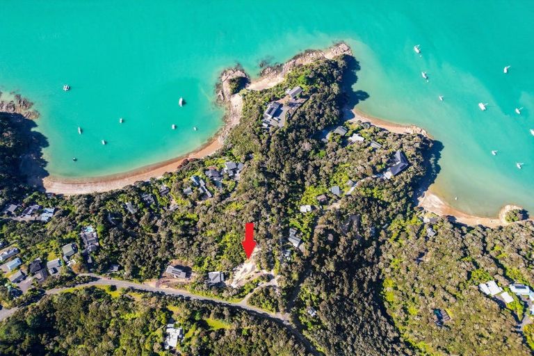 Photo of property in 178 Te Wahapu Road, Russell, 0272